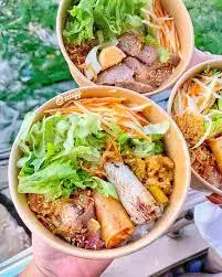 Hình ảnh Bún nem hải sản
