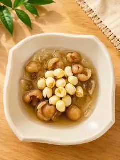 Chè Hạt Sen Nhãn - 31.000 ₫ tại Chè Thái Biển Ngọc - Trường Sa