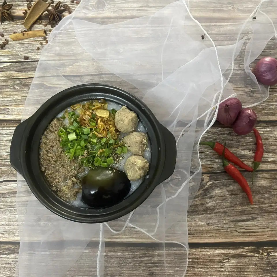 Cháo bò viên thịt bằm bắc thảo - 45.000 ₫ tại Cháo Sườn Kim Thành - Võ Văn Tần