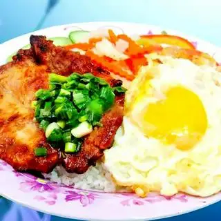 Cơm tấm sườn trứng - 58.000 ₫ tại Cơm Tấm Long Xuyên - Nguyễn Đình Chính