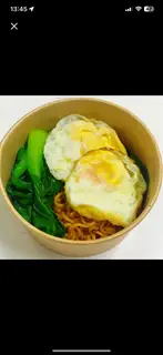 Mì Trộn Indomie - 2 trứng ốp la  - 45.000 ₫ tại Tiệm Mì Trộn - Bé Nâu - Bùi Văn Ba