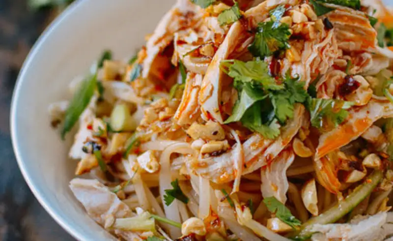 Hình ảnh Miến gà lườn trộn