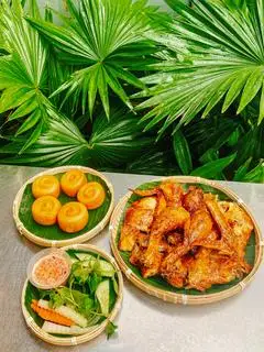 Hình ảnh Gà quay bánh bao