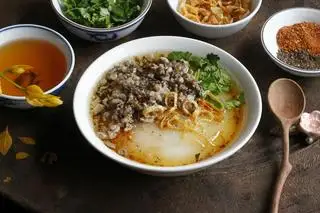 Hình ảnh Bánh Đúc Nóng 