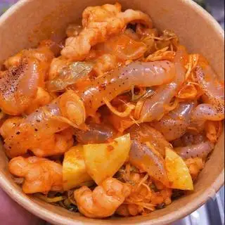 Hình ảnh Chân gà mix Sứa sốt thái