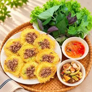 Hình ảnh Bánh khọt thịt băm 8 bánh