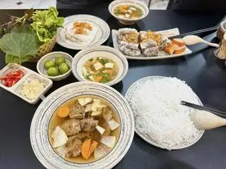 Hình ảnh Bánh Cuốn Chả Quế