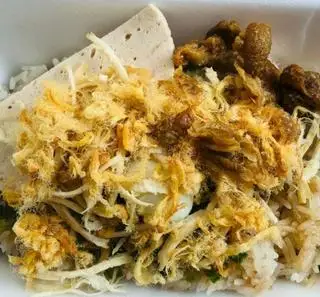 Xôi mặn nhỏ - 23.000 ₫ tại Xôi Gà & Xôi Mặn - Cô Dung - Trung Mỹ Tây 4