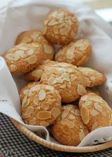 Hình ảnh Cookies dừa sấy hạnh nhân