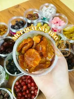 Hình ảnh Ô mai mứt quất tươi