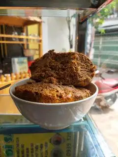 Chả Cua thêm - 10.000 ₫ tại Dì Sáu - Bún Riêu & Canh Bún - Hoàng Xuân Nhị