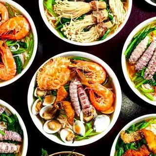 Hình ảnh Bún hải sản