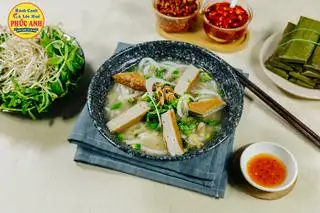 Bánh canh chả cá - 50.000 ₫ tại Bánh Canh Cá Lóc Huế Phúc Anh - Quang Trung