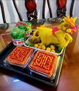 Hình ảnh Gà cúng nguyên con