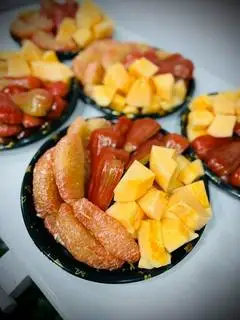 Hình ảnh set quả mix gọt sẵn