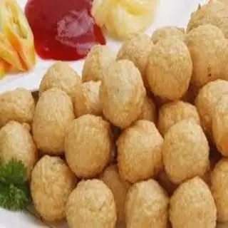 Cá viên basa - 10.000 ₫ tại Xôi Và Ăn Vặt - My Mom - Võ Trường Toản