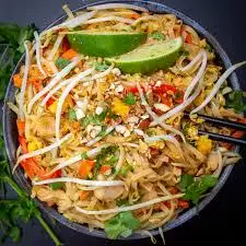 Pat Thái ( Hủ Tiếu Xào Thái Lan). - 72.000 ₫ tại Bún Thái Lẩu Thái Thanh Thúy - Nguyễn Văn Linh