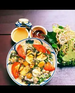 Hình ảnh Bún riêu cua ốc