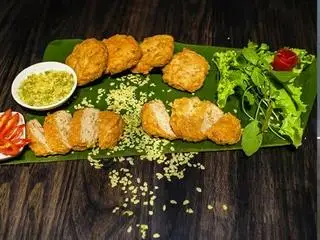 Hình ảnh Chả Cốm Mễ Trì Đặc Biệt