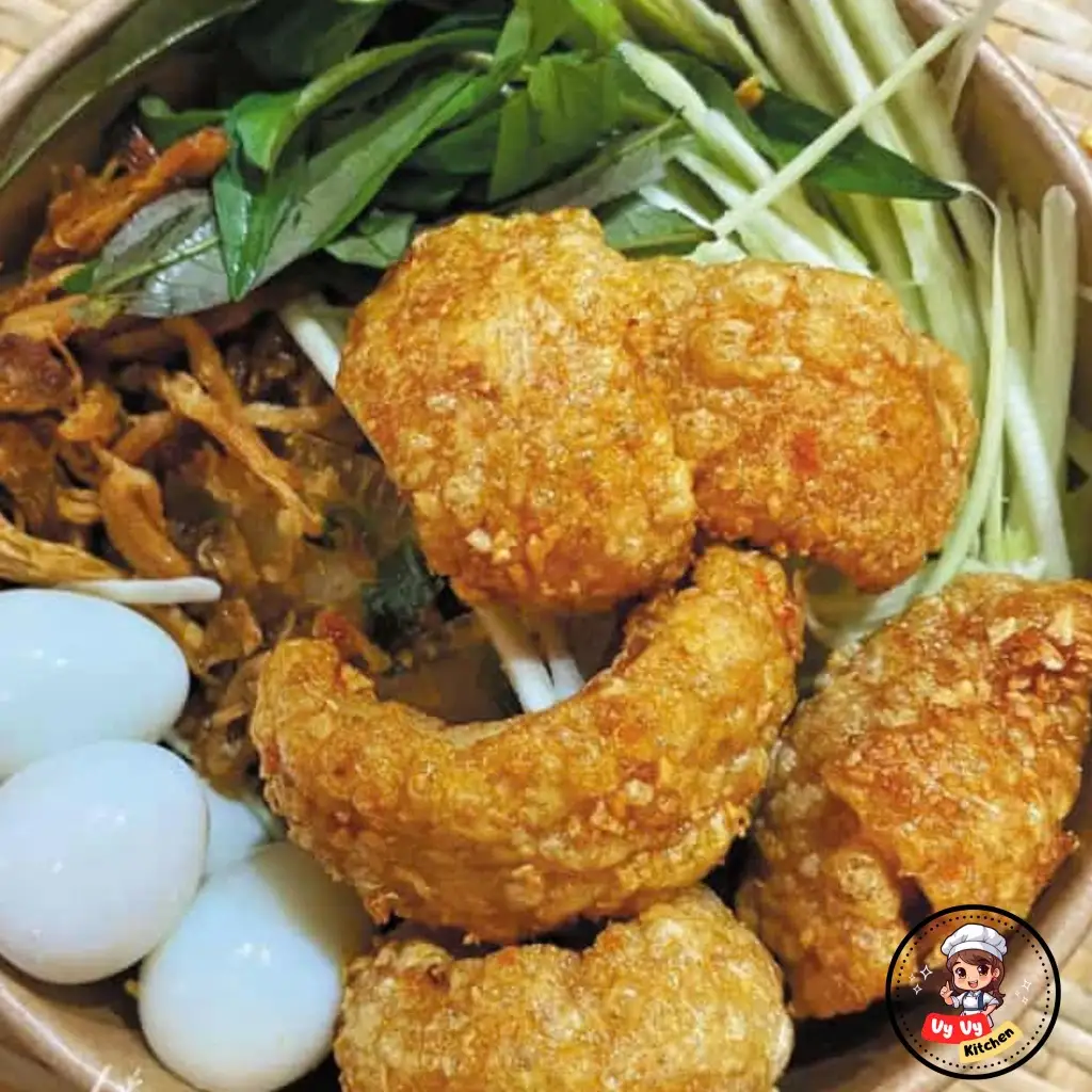 Bánh Tráng Miếng To Dẻo Trộn Da Heo Bơ Tỏi - 50.000 ₫ tại Vy Vy Kitchen - Mì Trộn, Bánh Tráng & Giải Khát - Trần Văn Đang