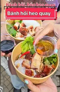 Hình ảnh Bánh hỏi heo quay 