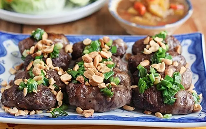 Bò Mỡ Chài ( 5 viên) - 75.000 ₫ tại Bánh Xèo Giòn Giòn - Bò Nướng Lá Lốt Mỡ Chài - Vĩnh Viễn