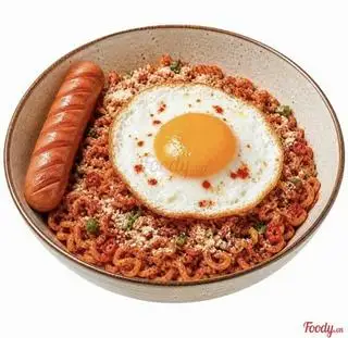Hình ảnh Mì SiuKay phô mai khô + trứng ốp la + 1cây xúc xích