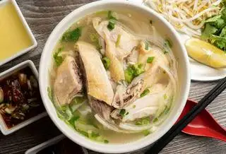 Phở gà - 55.000 ₫ tại Phở Bắc Hải Gia Truyền Hà Nội - Nguyễn Văn Linh