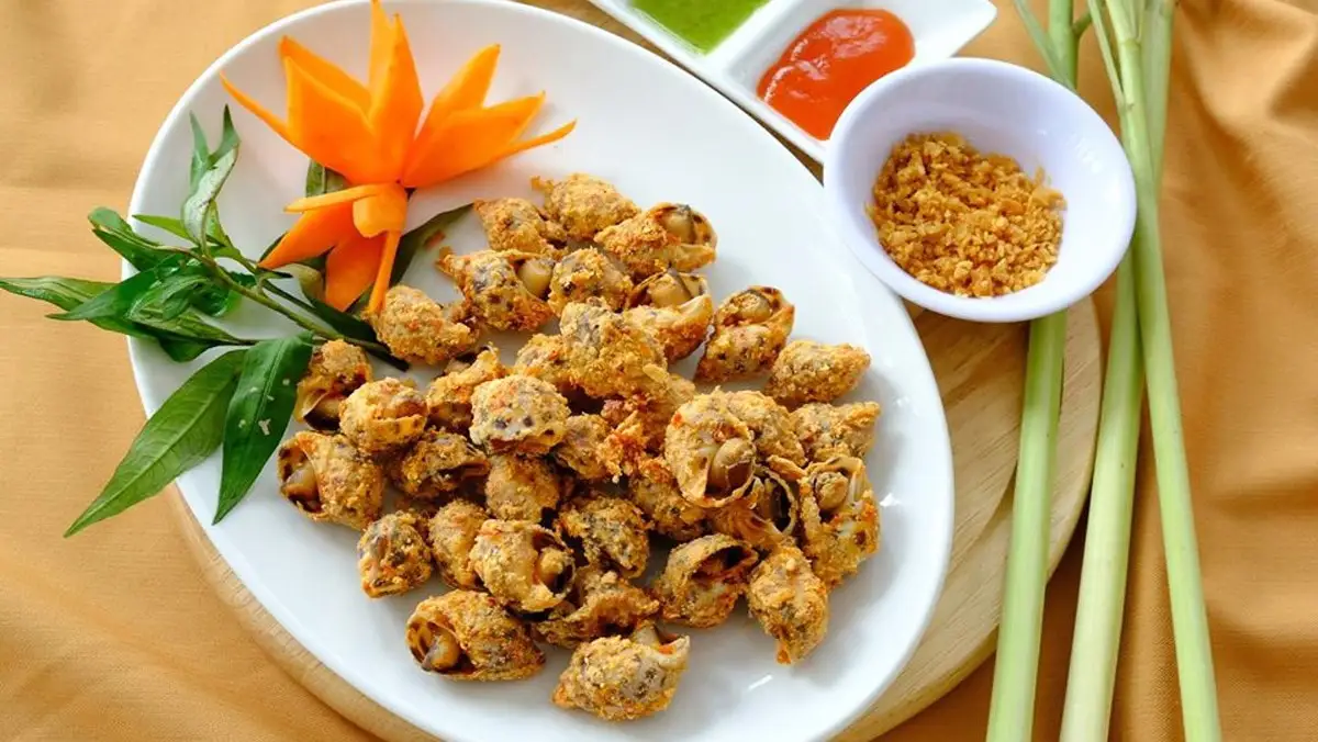 ỐC HƯƠNG RANG MUỐI  - 70.000 ₫ tại Quán Milk - Ốc, Lẩu Bò & Lẩu Riêu Cua - Bùi Văn Ba