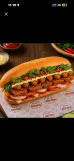 Hình ảnh Bánh mì nem gà
