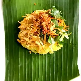 Xôi xéo gà xé size lớn - 30.000 ₫ tại Nam Việt - Xôi Xéo & Xôi Bắp Lá Chuối - 149 Bờ Bao Tân Thắng