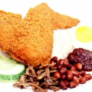 Hình ảnh Nasi lemak chicken wing