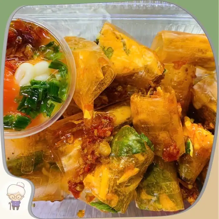 Cuốn chấm muối tắc - 37.000 ₫ tại Bánh Tráng Nội Nội - Phan Văn Hân