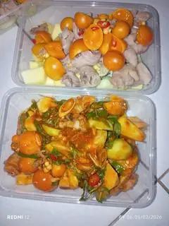 Chân Gà Trứng Non sốt thái Phần Trung - 85.000 ₫ tại Linh Lan - Tré Trộn & Chân Gà Sốt Thái - Phan Văn Hớn