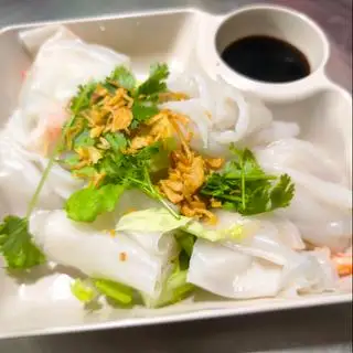 Bánh cuốn tôm - 49.000 ₫ tại Bánh Cuốn Quảng Đông 香满亭 Xiangmanting - Ngô Quyền