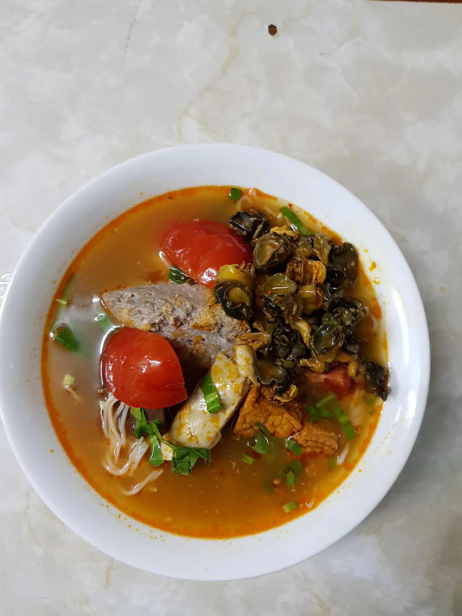 Bún Riêu Cua, Chả, Ốc - 55.000 ₫ tại Bún Riêu & Canh Bún - 75 Nguyễn Công Trứ