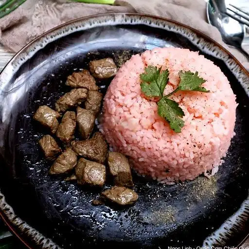 Cơm chiên bò lúc lắc - 55.000 ₫ tại Ngọc Linh - Quán Cơm Chiên - Phan Văn Trường