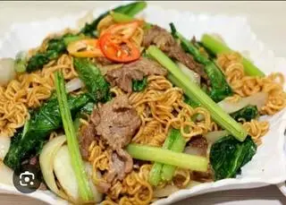 Hình ảnh Mì xào bò