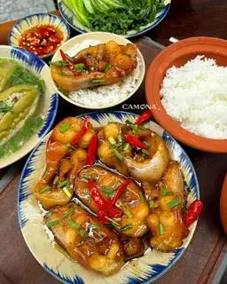 Hình ảnh cá hú kho tộ