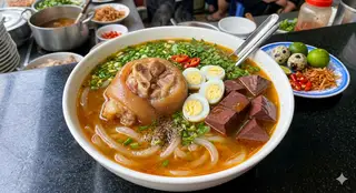 Bánh Canh Bột Gạo Giò Heo - 45.000 ₫ tại Bánh Canh Tôm Út Tuyết - Cách Mạng Tháng Tám