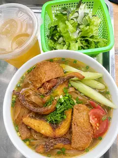 Hình ảnh Bánh Đa Cá Chả Cá