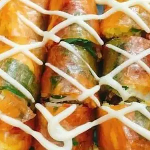 Bánh tráng cuốn - 36.000 ₫ tại Bánh Tráng Trộn Ăn Vặt Cô Bông - Huỳnh Tấn Phát