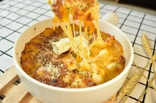 Cua phô mai đút lò - 235.000 ₫ tại QA Kitchen - Spaghetti - Pasteur