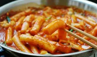 Hình ảnh Tokbokki Sốt Cay