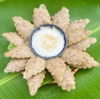 Hình ảnh Bò chuối hồng