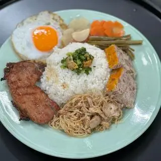 Cơm sườn + bì/chả/trứng/ốp la/trứng kho - 65.000 ₫ tại Cơm Tấm Bảo Anh - Hoàng Sa 