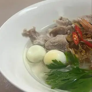 Combo: Hủ Tiếu Thịt Nạc + Pepsi - 74.000 ₫ tại Sủi Cảo Ngọc Đăng - Đoàn Văn Bơ 