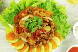 Hình ảnh Sụn gà chiên mắm