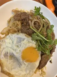 Hình ảnh mì xào bò trứng