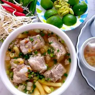Nui sườn - 80.000 ₫ tại Hủ Tiếu Nam Vang Hồng Phát - Trần Não
